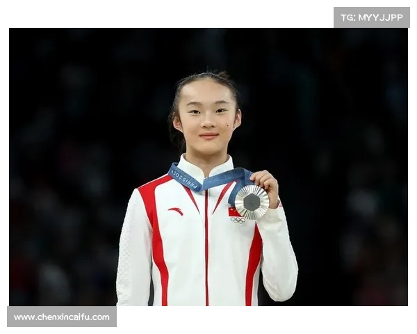 女子平衡木决赛周雅琴凭借精彩表现摘得银牌刷新个人最佳成绩 女子平衡木决赛周雅琴凭借精彩表现摘得银牌刷新个人最佳成绩